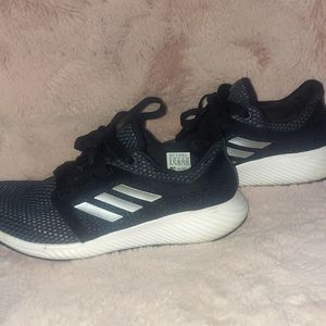 Addias edge lux bounce